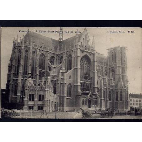 Belgique - Ostende - L'Eglise Saint Pierre vue de coté