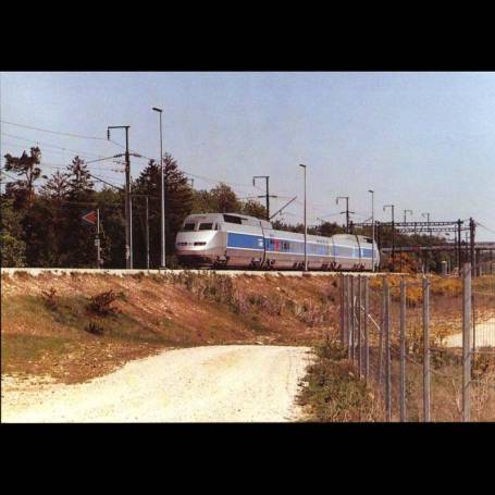 28 - Dangeau - Rame TGV A 325 quitte le PRS de Dangeau en direction de Paris après des essais à plus de 485km/h vers Ven