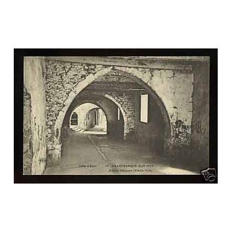 06 - Villefranche sur mer -Ruelle Obscure Vieille ville