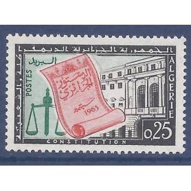 Timbre collection Algérie N° Yvert et Tellier 381  Neuf sans charnière