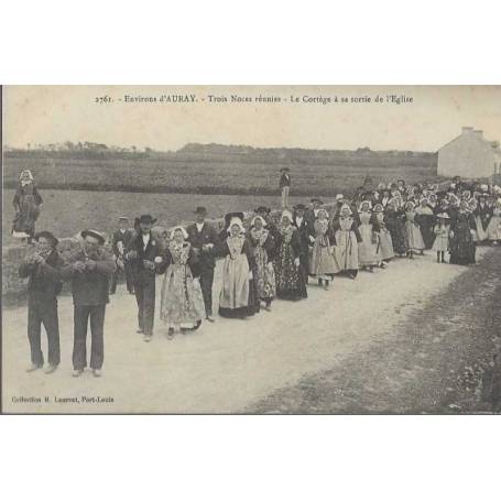 56 - Env. d'Auray - Trois noces reunies - Cortege