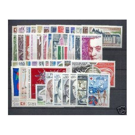 Timbres France 1974 en année complète neuve