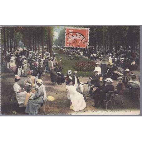 03 - Vichy - Un coin du parc