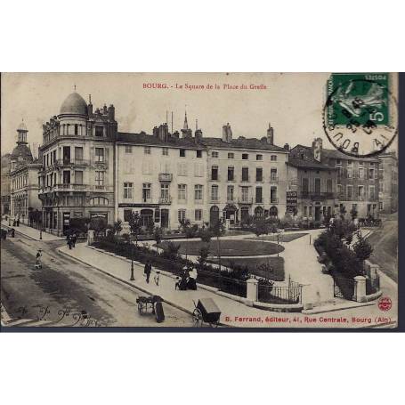 01 - Bourg - Le square de la place du Greffe