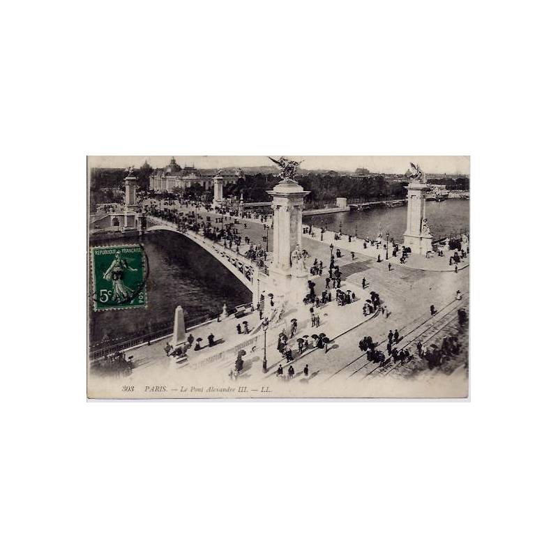 75 - Le Pont Alexandre III - Vue Générale