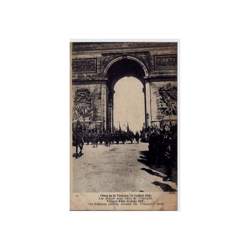 75 - Les Belges sous l'Arc de Triomphe