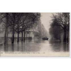 Paris - Inondations 1910 - Cours la Reine