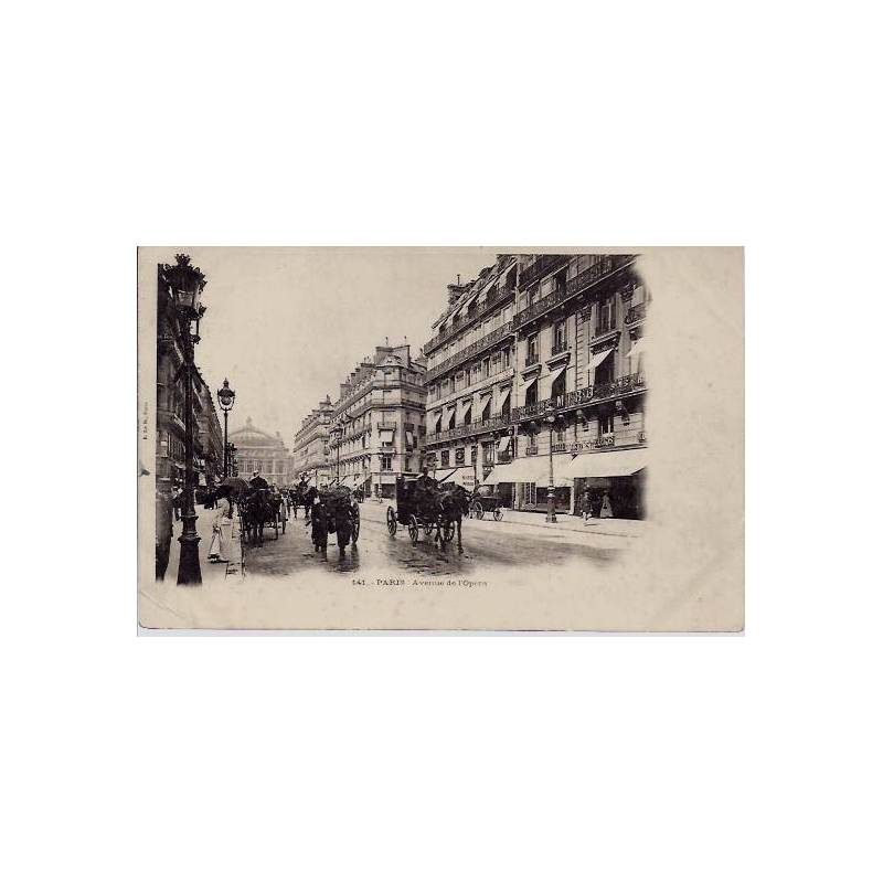 Paris - Avenue de l'Opéra - Trés animée