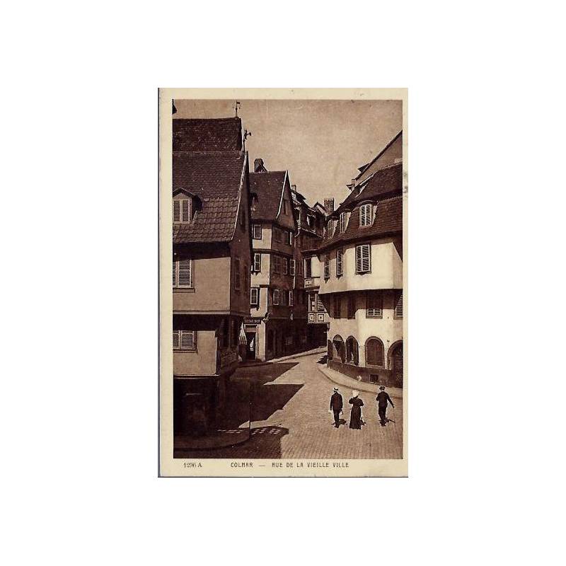 68 - Colmar - Rue de la vieille ville -  voyagé - Dos divisé