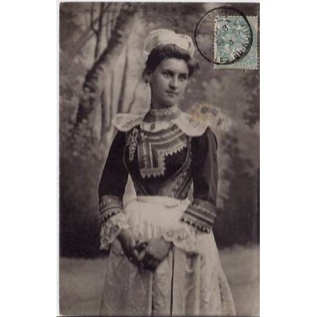 29 - Jeune fille de Scaer ( étude des coiffes de Bretagne) -Voyagé - Dos divis