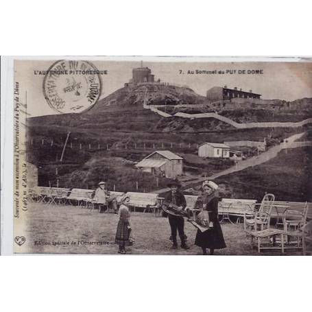 63 - Puy de Dôme -  L'auvergne pittoresque - Au sommet du Puy de Dome - Non vo