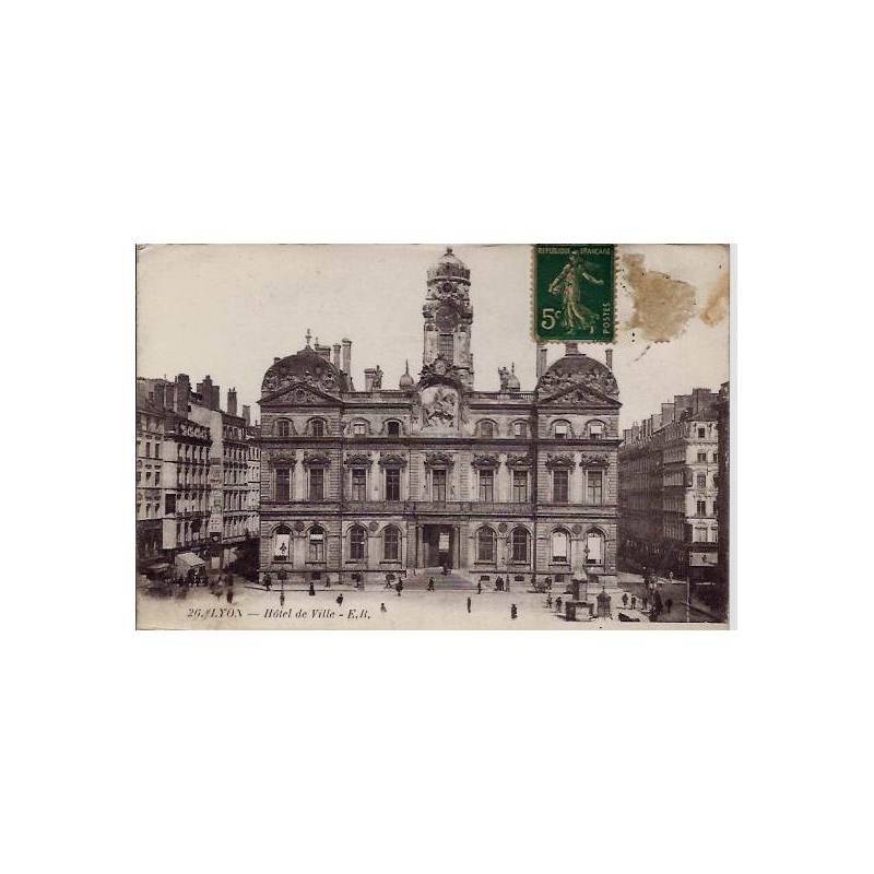 69 - Lyon - Hôtel de ville - Voyagé - Dos divisé