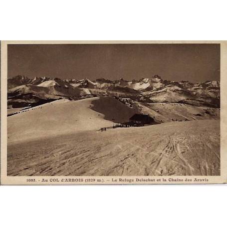 74 - Au col d'Arbois - Le refuge Delachat et la chaîne des Aravis - Voyagé - D