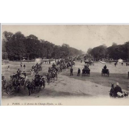 75 - Paris - L'avenue des Champs élysées - Voyagé - Dos non divisé