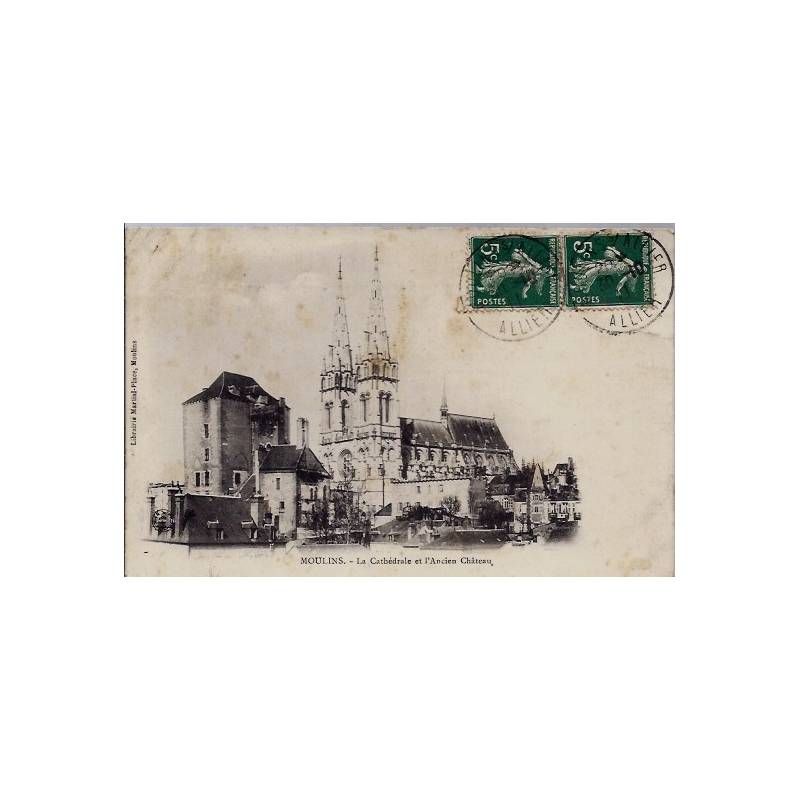 03 - Moulins - La cathédrale et l'ancien château - Voyagé - Dos divisé...