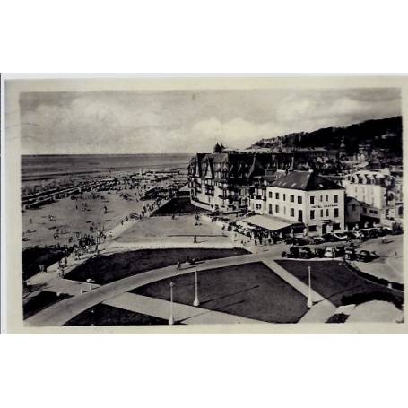 14 - Trouville-la reine des plages - Les grands Hôtels sur la plage - Voyagé...