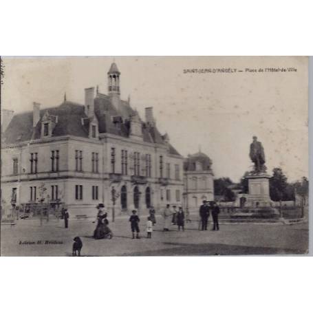 17 - Saint-Jean-d'Angély - Place de l' hôtel de ville - Voyagé - Dos divisé...