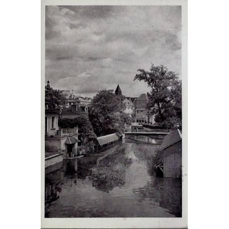 18 - Vierzon - Vue sur l' Yèvre et le jardin Public - Voyagé - Dos divisé...