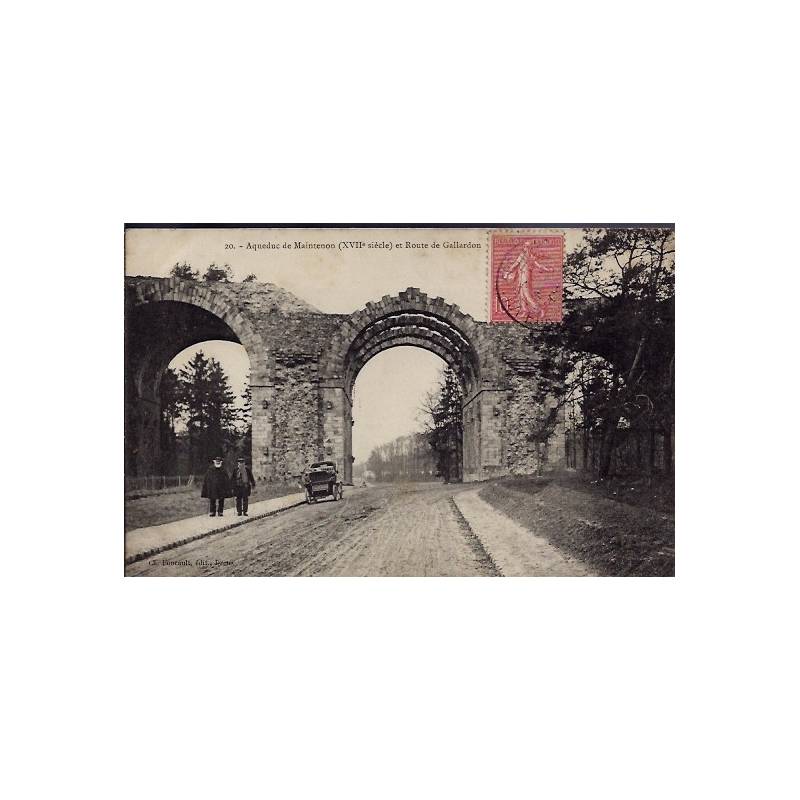 28 - Aqueduc de Maintenon XVIIeme siècle et route de Gallardon - Voyagé - D...