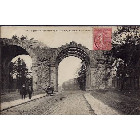 28 - Aqueduc de Maintenon XVIIeme siècle et route de Gallardon - Voyagé - D...