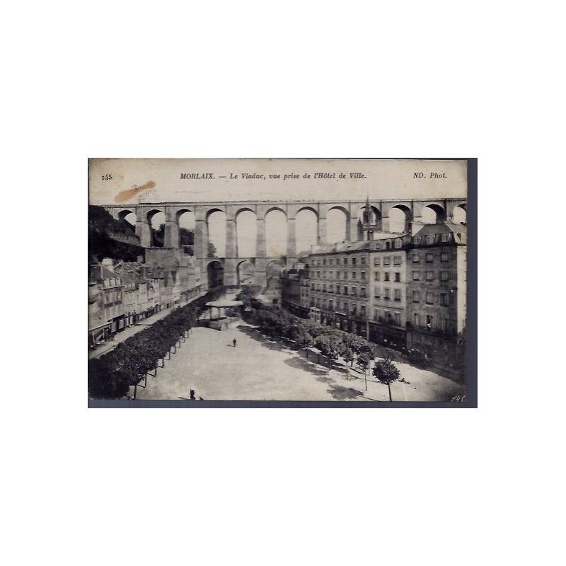 29 - Morlaix - le Viaduc - Vue prise de l' Hôtel de Ville - Voyagé - Dos di...