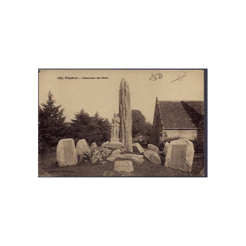 29 - Plozévet - Monument aux Morts - Non voyagé - Dos divisé...