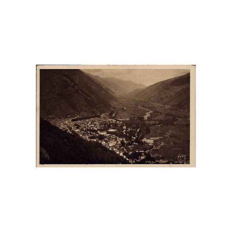 31 - Luchon - Vue générale prise du Funiculaire de Superbagnères - Voyagé -...