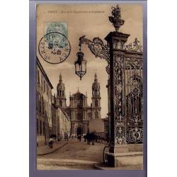 54 - Nancy - rue de la Constitution et Cathédrale - Voyagé - Dos divisé