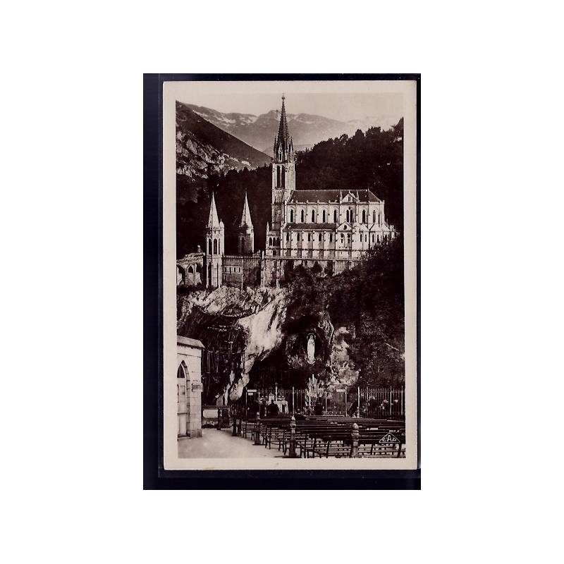 65 - Lourdes - la Basilique et la grotte - Non voyagé - Dos divisé