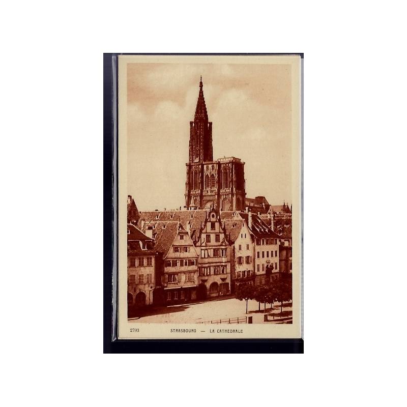 67 - Strasbourg - la Cathédrale - Non voyagé - Dos divisé