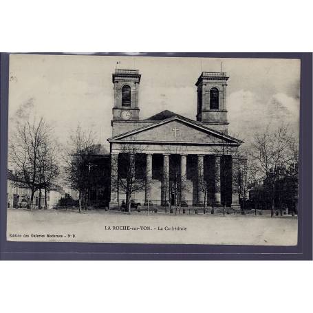 85 - La Roche-sur-Yon - la Cathédrale - Non voyagé - Dos divisé