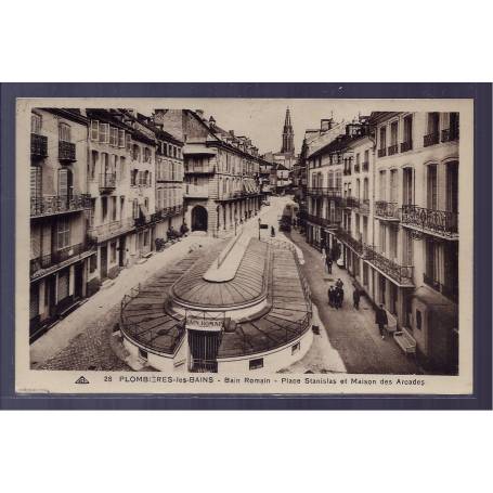 88 - Plombières-les-Bains - Bain Romain - Place Stanislas et maison des Arc