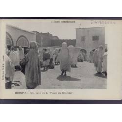 Algérie - Biskra - Un coin de la Place du Marché - Animée  - Beau plan