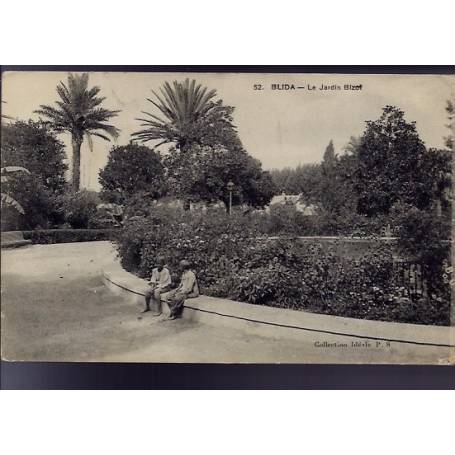 Algérie - Blida - Le jardin Bizet - Enfants